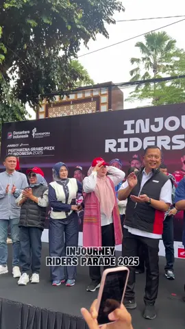 The streets came alive at the Injourney Riders Parade 2025!✨  A thrilling celebration packed with energy, cheers, and a sea of people filling every corner to witness the excitement. Truly a day where passion meets crowd spirit! 🙌🔥  #InjourneyRidersParade2025 #MotoGP #Mandalika #Lombok #Indonesia 