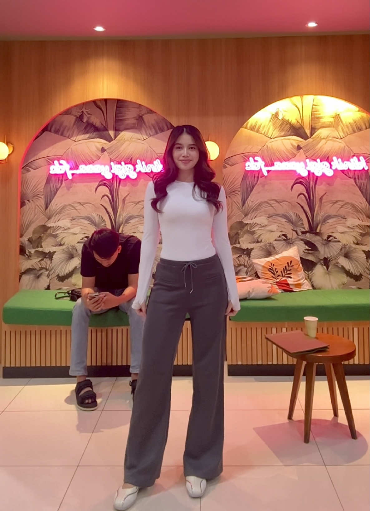 fix bakal jd celana fav ku, cakep cuttingannya!