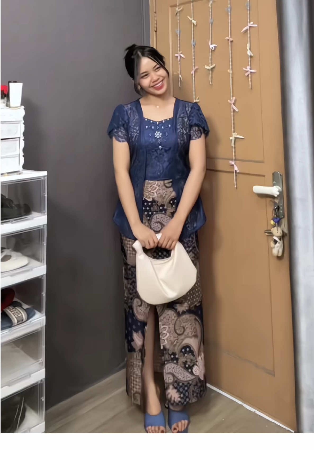 one set dress tersopan tp ttp elegan🫵🥰 #onesetdress #dresskebaya #OOTD 