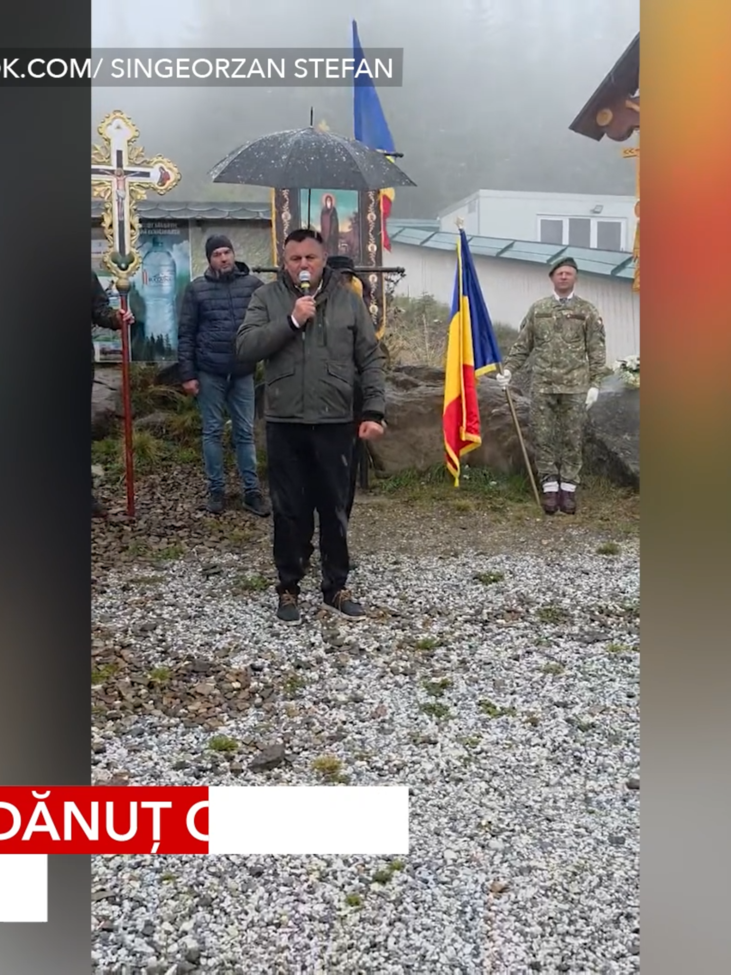 Primarul Dănuț Candrea, alături de pelerini pe Drumul Crucii O călătorie a credinței, în ritm de rugăciune și cântec. Așa a fost marți, 30 septembrie, pelerinajul pe Drumul Crucii, ce a pornit de la Mânăstirea Buna Vestire din Dorna Candrenilor și s-a încheiat la Mânăstirea 12 Apostoli din Poiana Negri, pe Valea Pântei. În fruntea procesiunii s-au aflat preoți, călugări și măicuțe, primarul comunei Dorna Candrenilor, Dănuț Candrea, însoțiți de sute de credincioși din întreaga zonă.