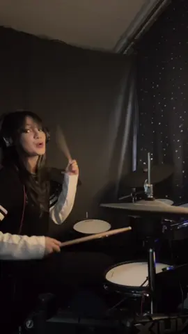 Babak pertama - @DramabandMY  <3 !! @NUX Malaysia @LBS Music World Malaysia  #drummergirl #babakpertama #dramaband #juvana #drumtok 