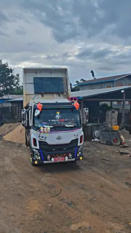 ChengLongProMax🤪#chenglong #ကားဆရာညီကိုများအားလုံးဘေးရန်ကင်းပါစေ #ရောက်စမ်းfypပေါ်😊 #M3 