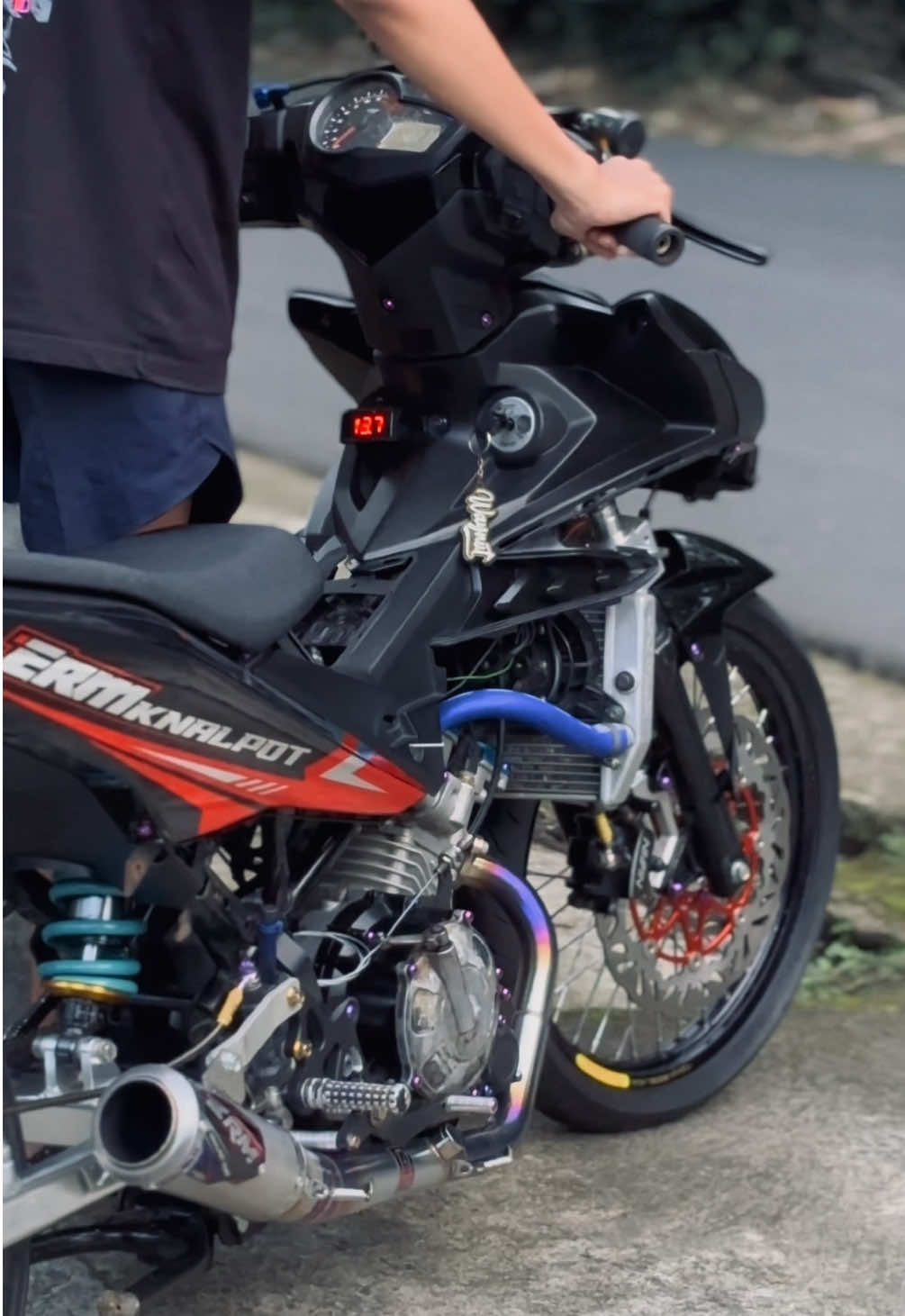 Nanti malem diumumin ya siapa yang dapet 200k buat 2 orang🫰🏻⚡️#mxkingprostreet 