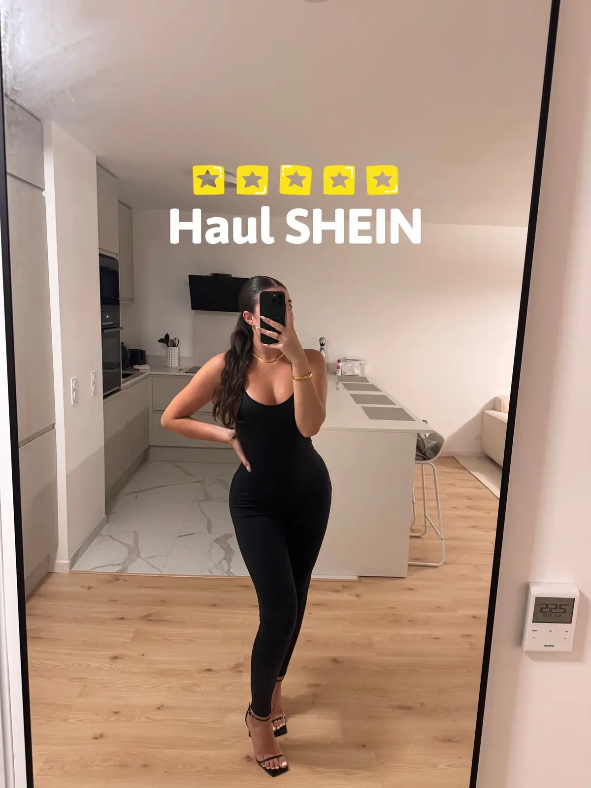 Restez tendance avec SHEIN Restez à l'affût des tendances en recherchant et en suivant les noms des magasins SHEIN MISSGUIDED. #SHEINtrends #OwnTheSzn #publicité #SHEINforAll #collaborationcommerciale  Utilisez 25FWflaviedlg004 pour bénéficier de réductions ! @SHEIN France @SHEIN 