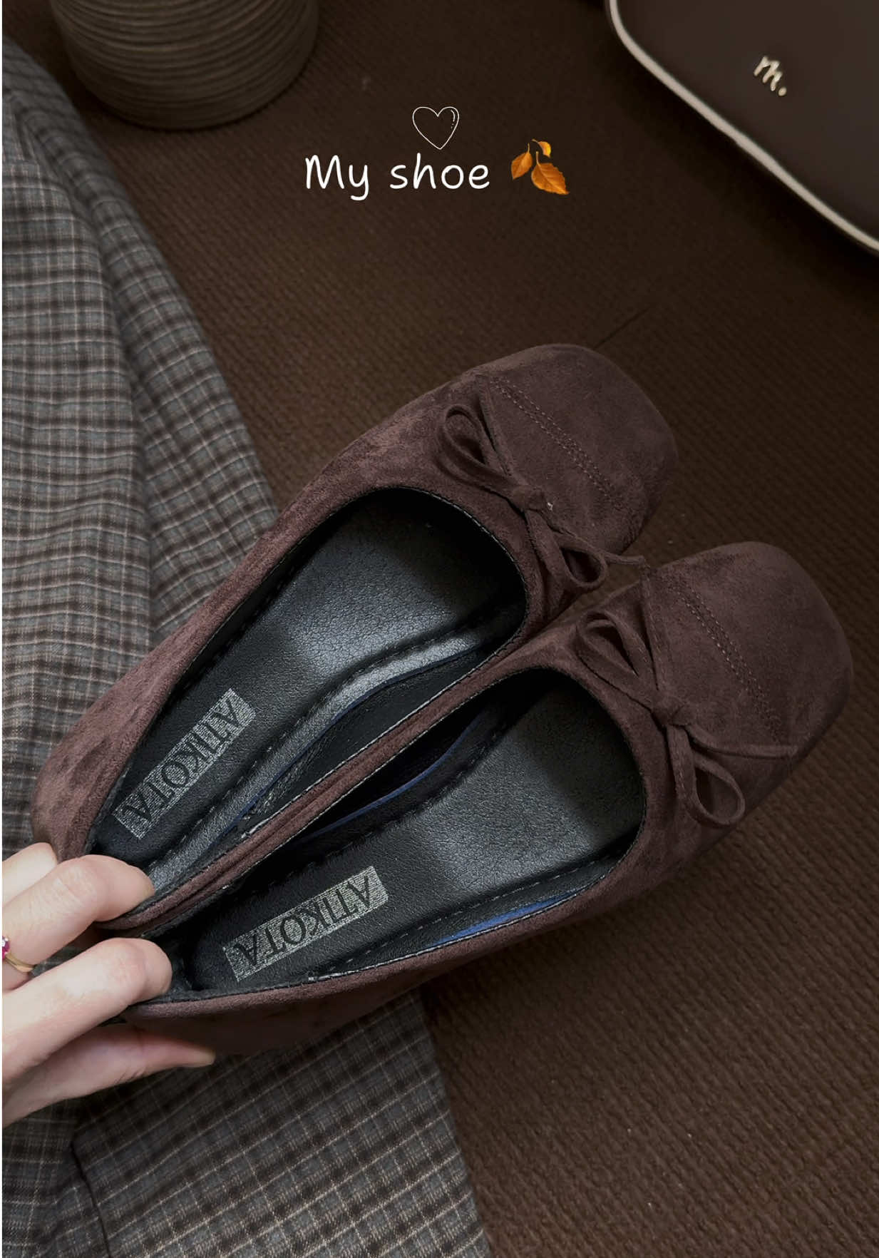 Bạn nào đang tìm một đôi giày basic dễ phối, đi êm chân và vẫn thật sang thì em này là lựa chọn quá chuẩn luôn đó…. lại cực hợp thu đông luôn ❤️ #review #giayxinh #depnu #giaybupbe #giaydep 