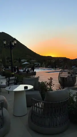 𝐇𝐞𝐥𝐥𝐨 𝐨𝐜𝐭𝐨𝐛𝐞𝐫 🍁🍂 📍Crixus - sarsink #explore #trending #foryou #viral #duhok_zaxo_amedi_semel_akre 