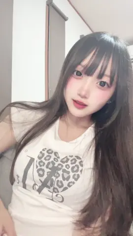 激カワピチTゲットした＞ ̫＜ ♡ 生地しっかりしてるし細見えでありがたすぎる🐥🎶🎶#ムセント #渡韓 #韓国ブランド #韓国ファッション #韓国コーデ 