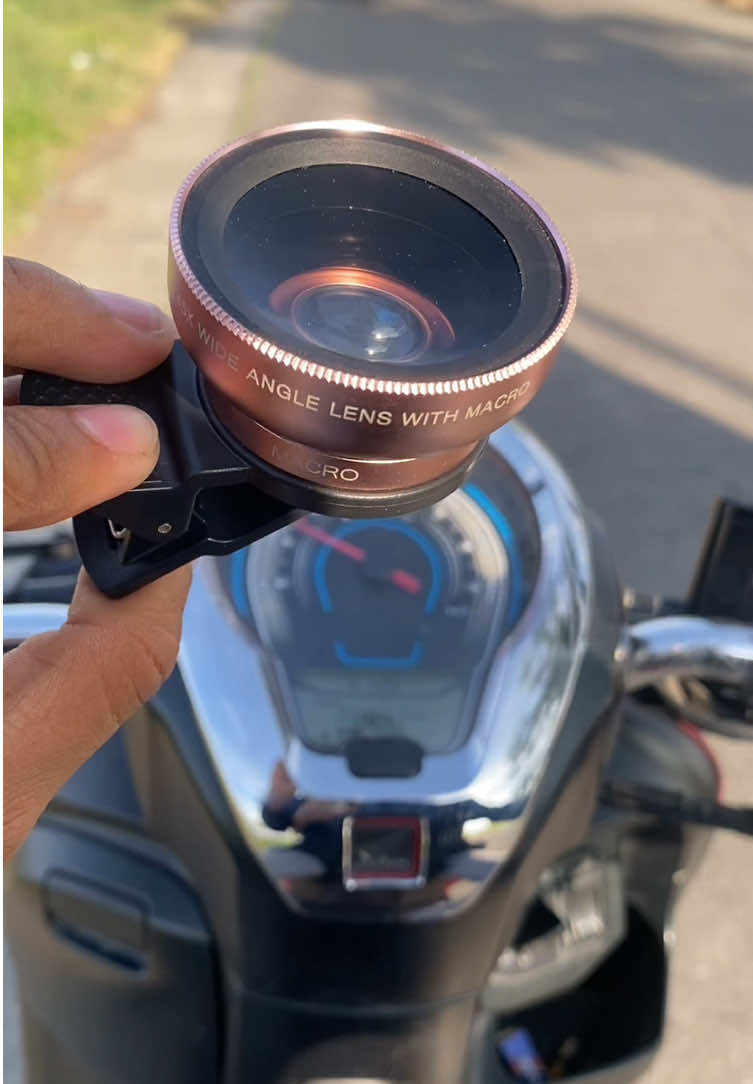 Cocok nih buat kamu yang suka ngevlog😍 modal kamera android aja udah bisa seperti 0,5 dan menjernihkan kamera juga❤️‍🔥 #fypシ゚ #lensaultrawide #lensacembung #lensamacro #viral 