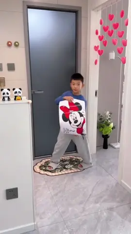 Hình dán decal trang trí cửa chuột Mickey #hinhdandecal #decalchuotmickey #hinhdancute #decaltrangtri 