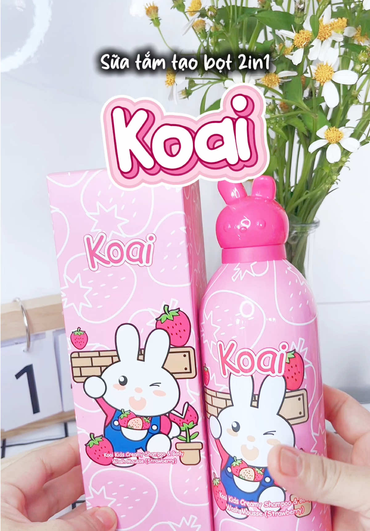 Bọt tắm mềm mịn, thơm dịu hương dâu, bé thích mê luôn ba mẹ ơi #memaychamem #koai #suatamkoai #suatamtaobotkoai #suatamtaobot 