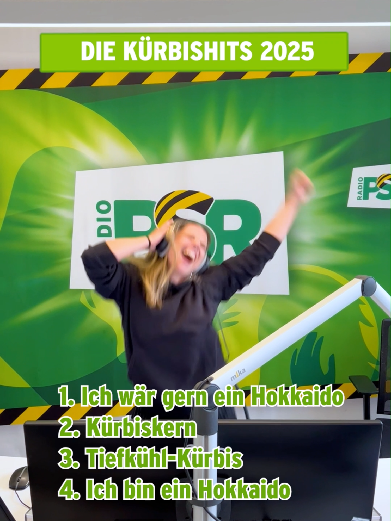 Endlich hat die Kürbiszeit begonnen! 🎃 Was ist dein liebstes Kürbisgericht? 😋🧡 #kürbiszeit #herbst #lecker #endlich #kürbishits #radiopsr #dieweltin30sekunden