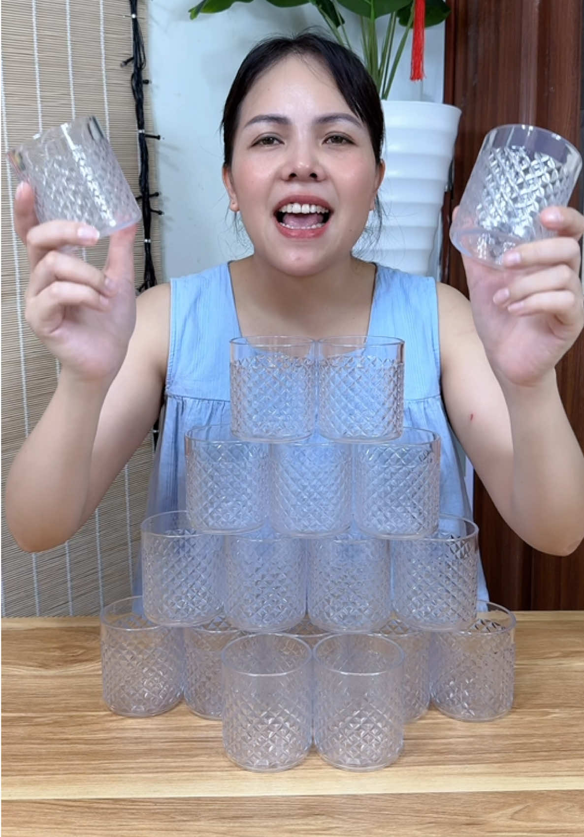 Cốc nhựa#hegiare #cocnhua #cocnhuauongnuoc 