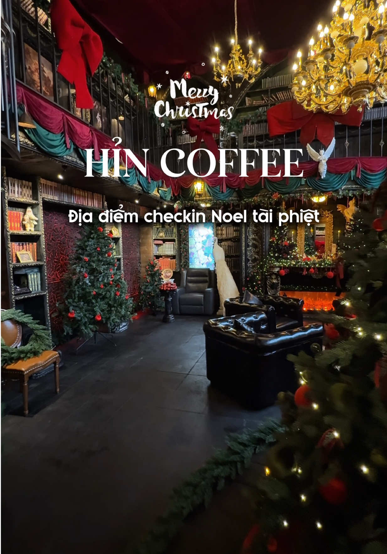 Địa điểm checkin Noel tài phiệt chỉ với 1 ly nước, bạn đã biết chưa???? #christmas2025 #xuhuong2025 #hincoffee #noel #reviewcafe 