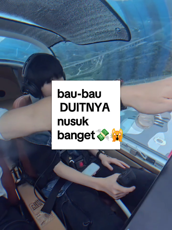 qihan :sini sayang Sherlock tak jemput 😁💸🥰 bau bau duitnya nusuk banget setelah pamer IP 17 skarang pamer helikopter nih Gege ku 