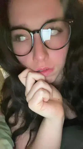 outfit reveal tomorrow 😽😽#fyp #braces #viral #brunette #woof