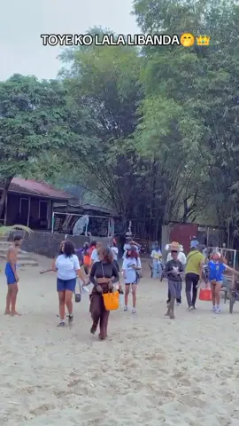 #goloise👑❤🥰🇨🇩🇨🇭🇫🇷 #flypシ #VoiceEffects #visibilité #exetat2025 @parker lipasa @🇮🇳Azmak 🇨🇩 @gemicoeur877 @garcia ngoya🥰 @gucci mobutu 