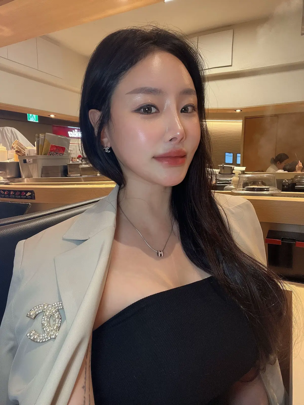 먹을준비 ❤︎︎ . . . . . 행복이란 뭘까 #김매력 #행복이란 #먹는행복 #맛집 