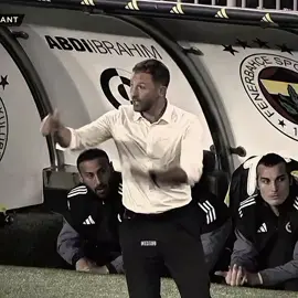 gsliler havlamaya başlamış merak etmeyin bu adam 2 ay sonra sizin havlamanızı kesecek sesiniz çıkmayacak o maçtan sonra... #domenicotedesco #tedesco #fenerbahçe #fyp 