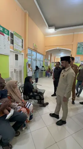 Bupati al-farlaky sidak pukesmas idi.