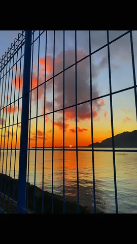 #lagutimur #storytimur #sunset #sunsetvibes #soundtimur 