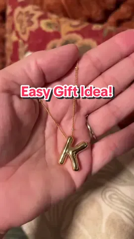 #bubbleletternecklace #bubbleletter #necklace #jewelry #giftforher 