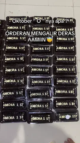 Hampers Brownis Surabaya nya bisa di order bunda 😍 #idejualan #jajanansurabaya #fyppppppppppppppppppppppp #brownies #surabayaterkini 