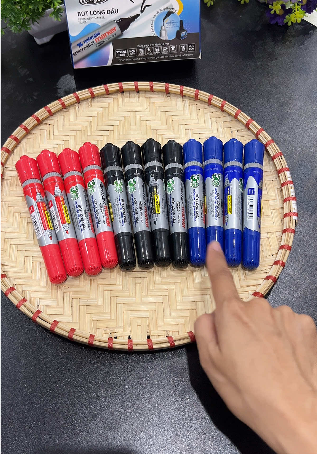 Bút lông dầu thiên long #butlongdau #butlongdauthienlong #butlongdau2dau #xuhuong #tranghatay96  @Trang Hà Tây 96  @Trang Hà Tây 96  @Trang Hà Tây 96 