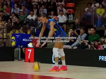 quando eu digo que o brasil jogou muito mais bola que a itália nesse jogo e merecia mais a vitória ninguém acredita em mim #voleibol #sfv #volleyballworld 