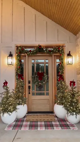 Amazon Holiday Find! Make garland hanging easy with this door garland hanger! No hardware required, you just place it between the door frame & tighten the tension brackets! No nail holes and no damage! This made my porch decorating so much easier!  #christmasdecor #christmasvibes #christmasfinds #christmasaesthetic #christmas 