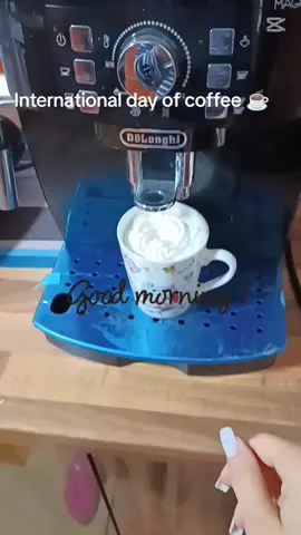 International day of coffee ☕, cofee lover 💞  #cofee , #internationaldayofcoffee , #delonghi , #cofeebreak @delonghiofficial 