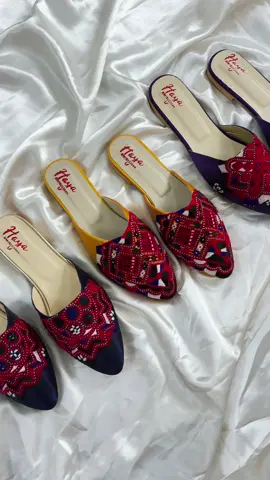 Balochi Kussa – A handcrafted traditional footwear, known for its comfort, durability, and cultural elegance. Perfect for everyday wear or special occasions ❤️#BalochiSlippers #HandmadeFootwear #BalochiTradition #CulturalFashion #hayabywaleedmeer 