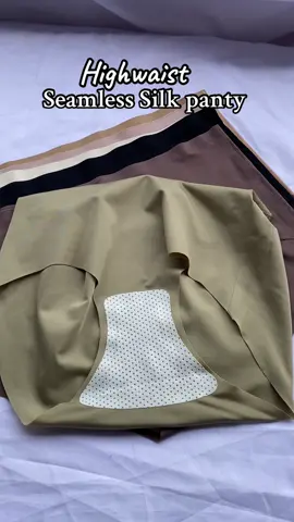 HIGHWAIST SEAMLESS SILK  PANTY #underwear #highwaistpanty #seamlesspanty #silkpanty #panties 