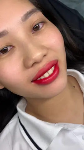 Cảnh báo: Môi vừa làm xong xinh quá dễ gây… nghiện nhìn 🤭 Chị em mà làm rồi thì chỉ muốn ngắm mình trong gương cả ngày thôi đó nha 😝 #phunmoi #phunxamthammy #xuhuong 