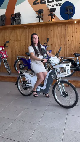 Apresentando a bicicleta elétrica Veloster de 800w! Bicicleta elétrica pra te tirar do perrengue e te dar mais praticidade! E ainda com ré! Gostou? Fale agora com nossa equipe e saiba mais no contato da Bio. #bicicletaelectrica #ebike #praticidade