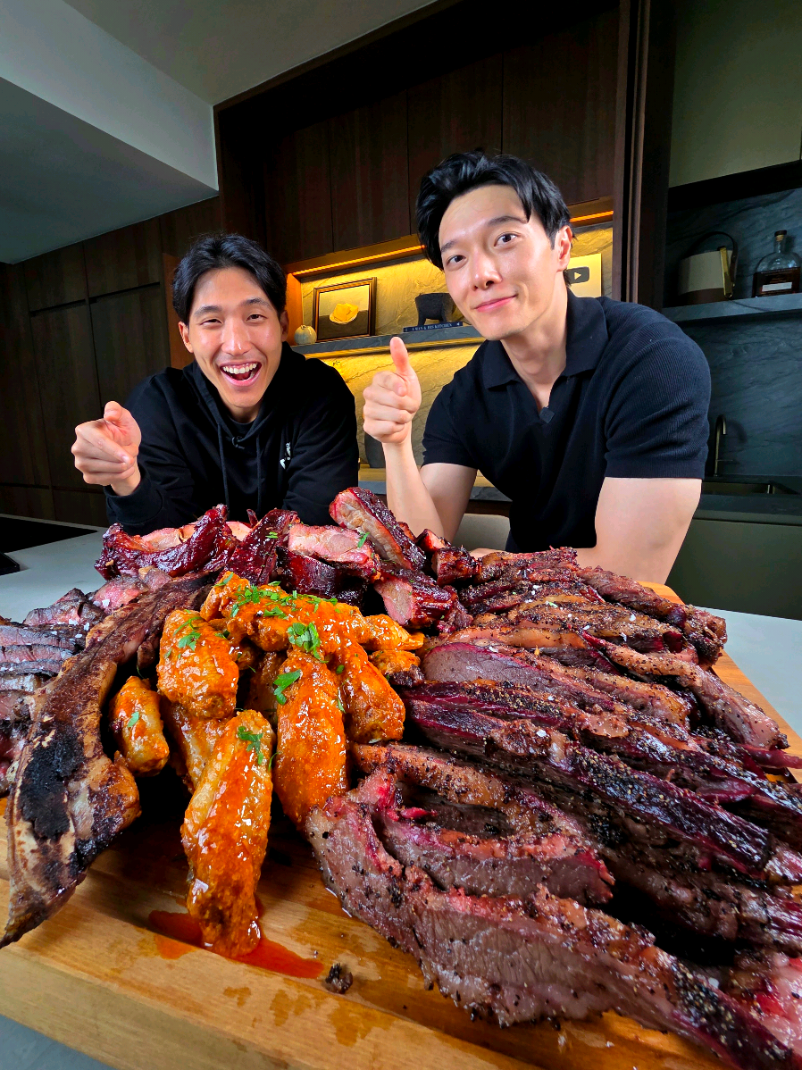 8KG BBQ Meat Platter by @lennardy! 3 days of prep - wiped clean in 30mins 😆 #foodchallenge #sgfoodie 