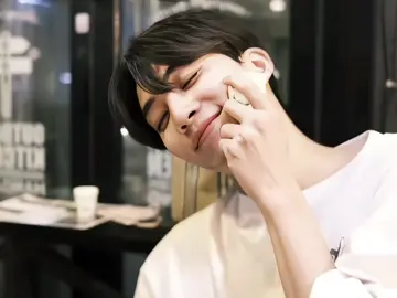 10.04 Happy Birthday Yoon Jeonghan! 🥹💕 #jeonghan #seventeen #carat 