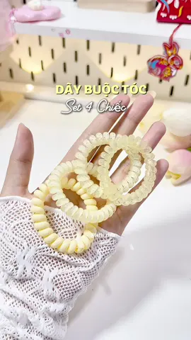Dây buộc tóc chân ái của chị em mình ✨💛 #daybuoctoc  #daybuoctocxinh #phukientoc #daybuoctoccogian #viral 