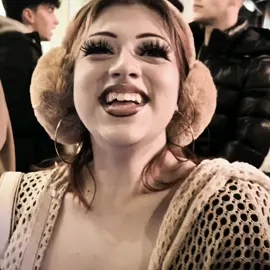 I can't choose aaa #thethreadneverburned #manhwa #fyp #xzybca 