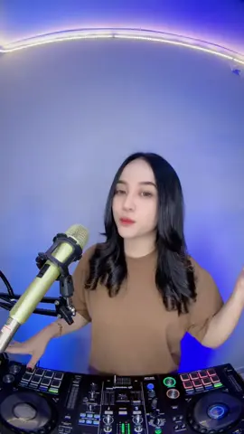 Spesial request  @Rengky⭐ 