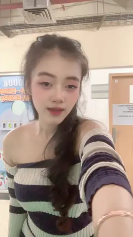 Paling gak bisa kalo di suruh dance  BTW jangan lupa join live aku ya dari jam 10 pagi -5 sore hihi💐💐😇 #live #streaming #host #xybca  #tenxi 