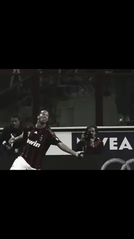 Ronaldinho #FootballEdit #vira #MidfieldMaestro #legend 
