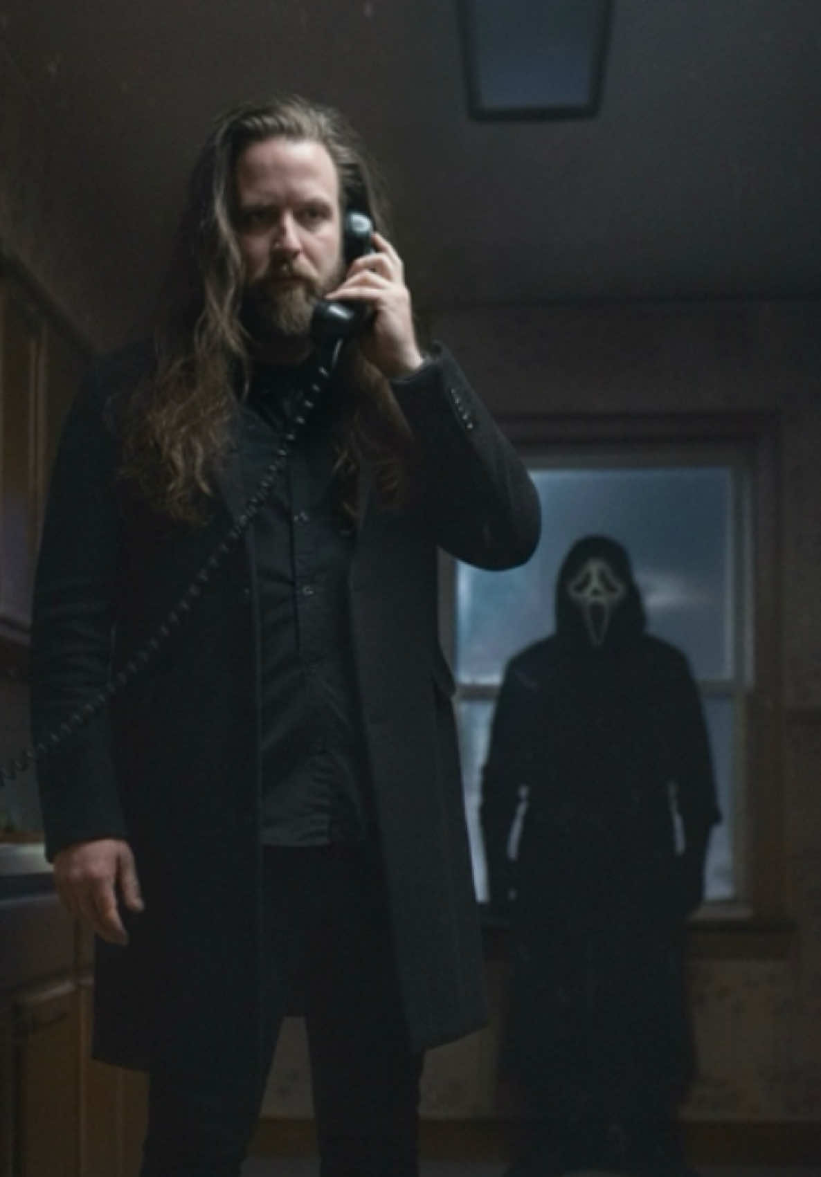 What would you do if you picked up the phone & heard this voice?📞😱 #ghostface #horrortok #90shorror #scream #fyp