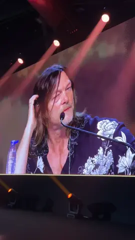 #normanreedus y #melissamcbride en la san Diego comic con málaga #twd #amc #comiccon @TonyAguilarOfi 