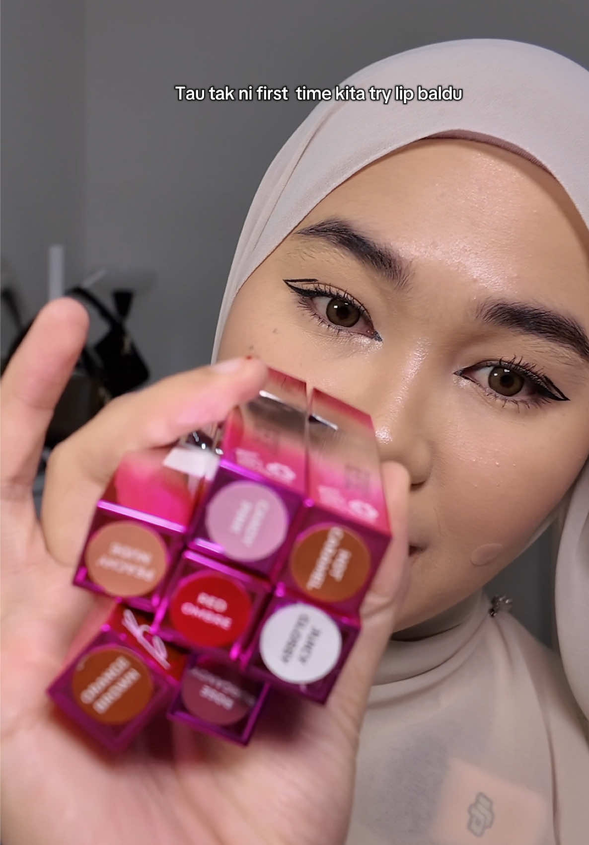 Hello? Ingatkan mascara je best, lip baldu dia pun sama, best juga! @1MinuteMiracleHq  #oneminutemiracle #lipbaldu 