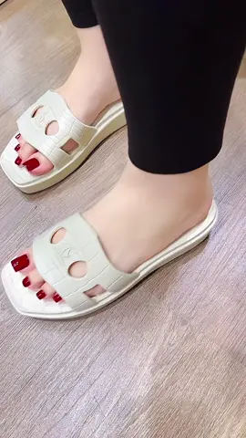 Dép vân cá sấuu tipono sang chảnh, siêu êm #maishoes #depnu #giaydepxinh #depnamnuhottrend 