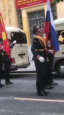 Nhìn thấy thương ghê không🥹🥹🥹 #A80  #russia🇷🇺  #gau🐻  #dieubinh 