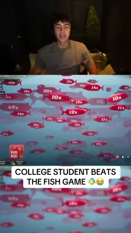 COLLEGE STUDENT BEATS THE FISH GAME 🐠😭 #streamer #clips #fish #collegestudent 