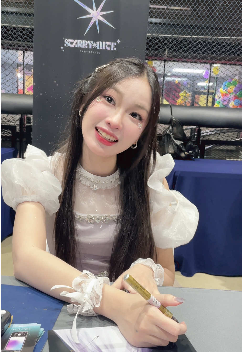 ไอดอลมือใหม่…..น้องน่ารักนะ @sorin #SorinStarryNite #StarryNite #Ic45