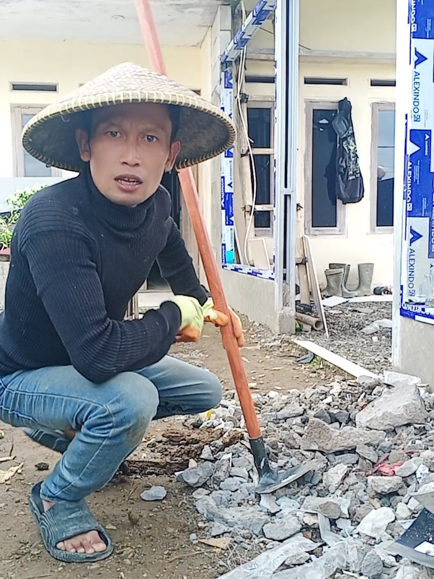 Membalas @hai_rim86  cangkul baja asli memang gacor bos #cangkulistanaperkakas #petanimuda #petani #petanimilenial #cangkul 