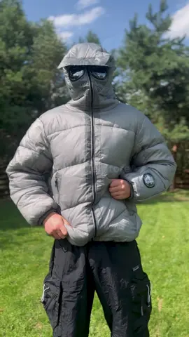 Замовити можна в телеграмі wlockerstore (Посилання в профілі) #cpcompany #cpcompanypuffer #cpcompanypalace #pufferjacket #winterjacket 